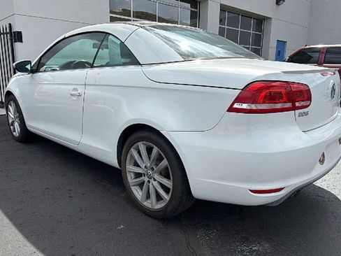 Used 2012 Volkswagen Eos Komfort image 3
