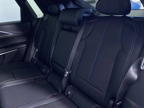 Certified 2024 Cadillac Lyriq Luxury RWD image 13