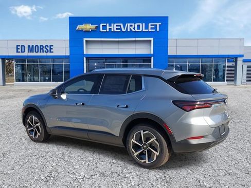 New 2026 Chevrolet Equinox EV LT image 4