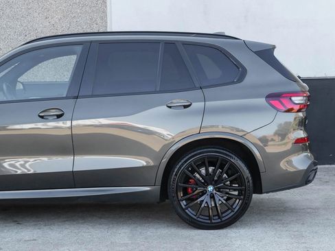 Used 2022 BMW X5 xDrive40i w/ M Sport Package image 20