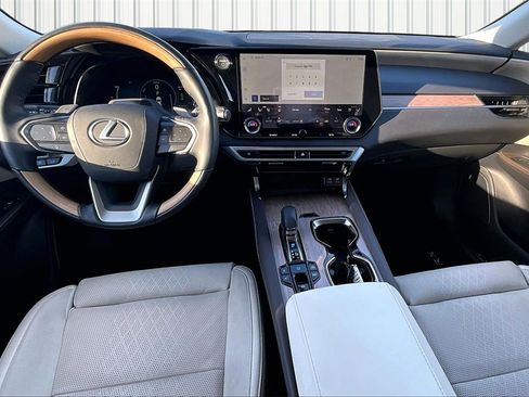 Used 2024 Lexus RX 450h AWD w/ Luxury Package image 6