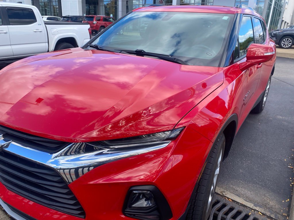 Used 2021 Chevrolet Blazer LT FWD image 2