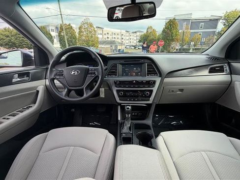 Used 2016 Hyundai Sonata Sport FWD image 17