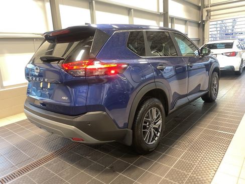 Used 2023 Nissan Rogue S image 13