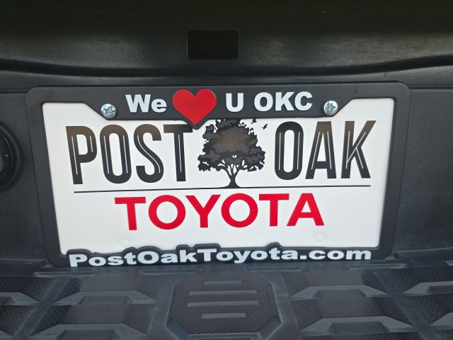 Used 2023 Toyota Tacoma TRD Off-Road AWD/4WD image 7