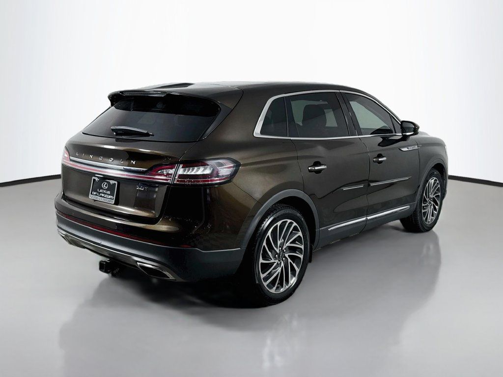 Used 2019 Lincoln Nautilus Reserve FWD image 5