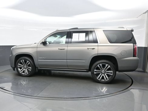 Used 2019 GMC Yukon Denali w/ Denali Ultimate Package AWD/4WD image 3