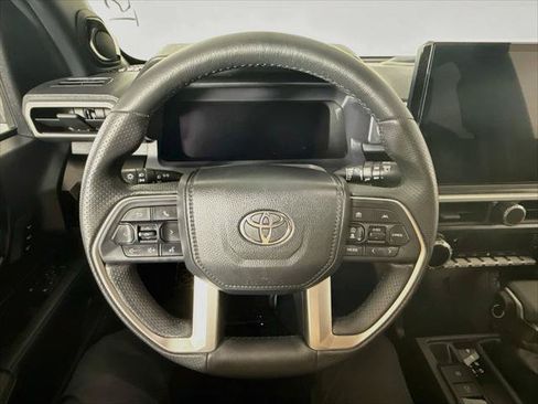 Certified 2026 Toyota 4Runner Limited AWD/4WD image 12