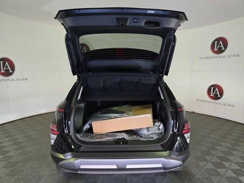 New 2026 Hyundai Kona Limited image 8