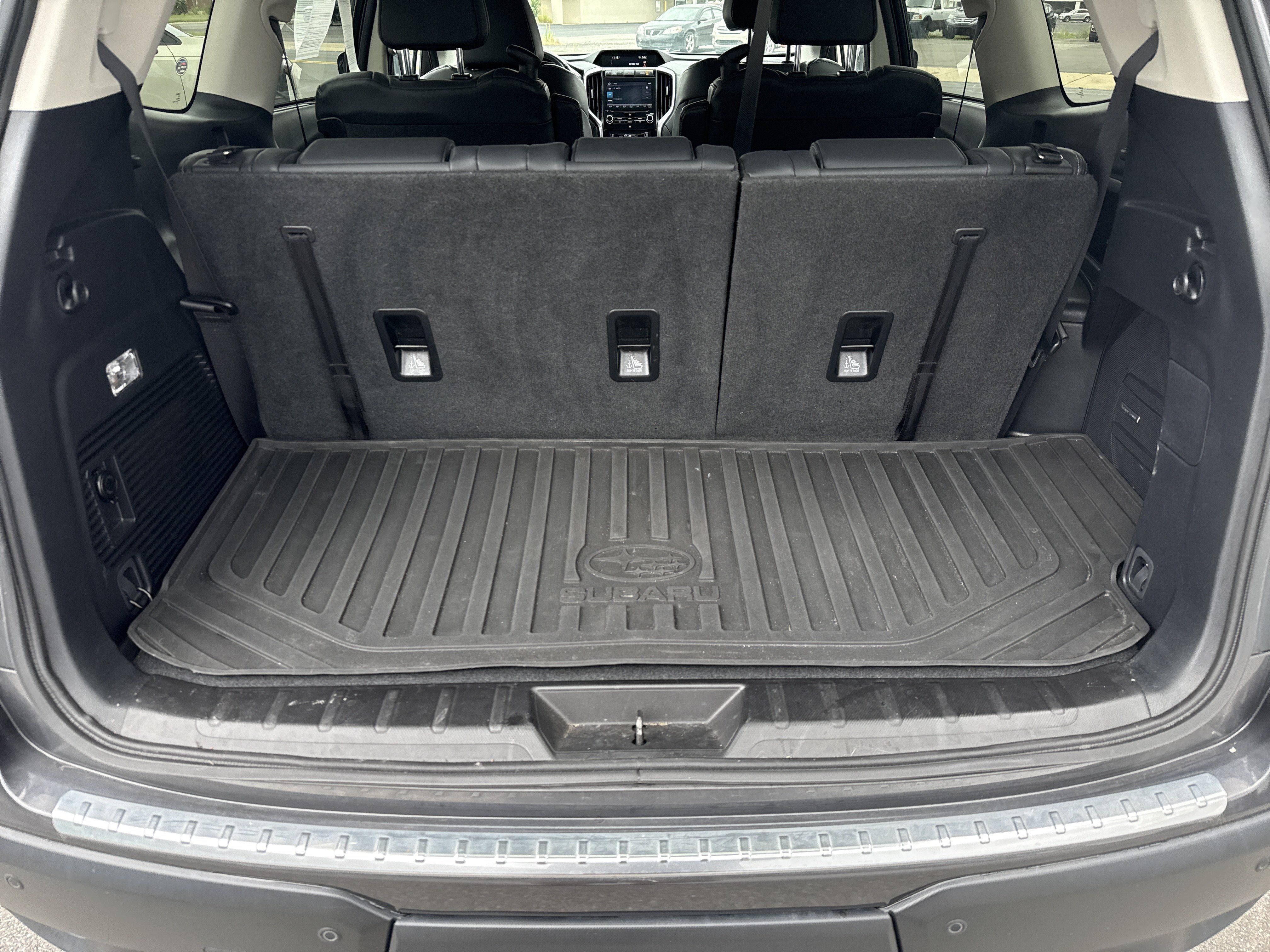 Used 2022 Subaru Ascent Touring w/ Popular Package #2A AWD/4WD image 2