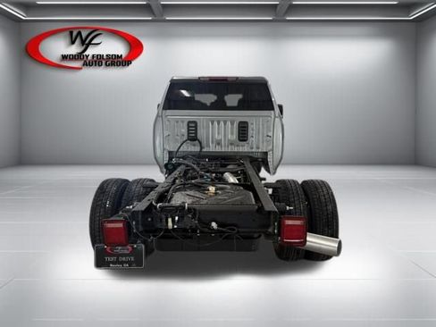 New 2026 GMC Sierra 3500 SLE w/ SLE Convenience Package AWD/4WD image 6
