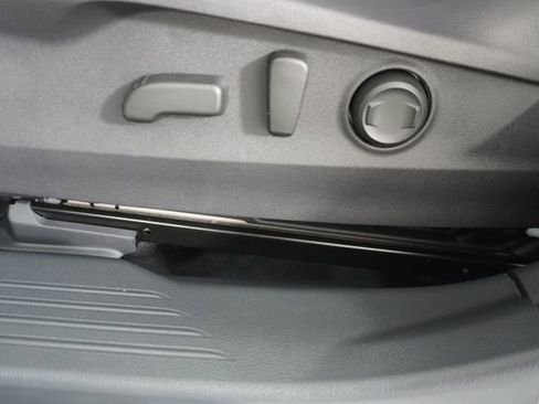 Certified 2025 Subaru Legacy Premium image 20