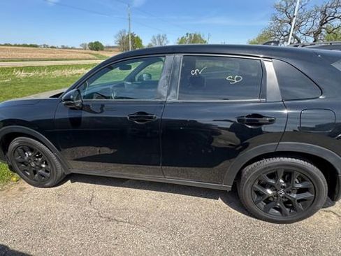 Used 2025 Honda HR-V Sport image 6