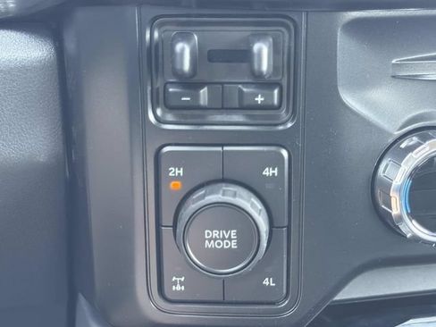 New 2026 Ford F250 Lariat w/ FX4 Off-Road Package AWD/4WD image 31