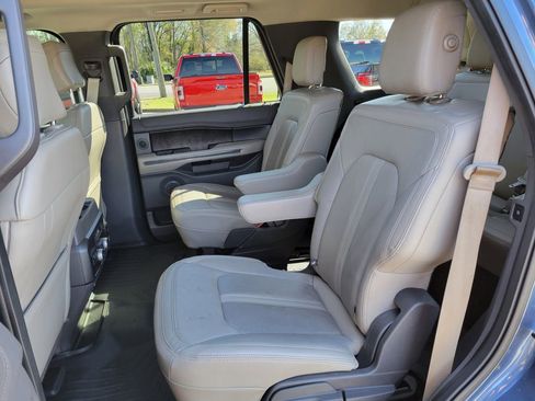 Used 2019 Ford Expedition Limited w/ Equipment Group 301A image 15