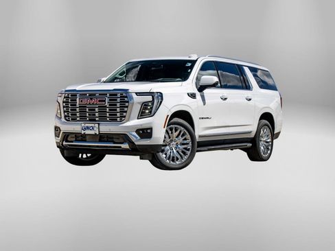 Used 2025 GMC Yukon XL Denali AWD/4WD image 48
