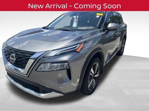 Certified 2023 Nissan Rogue Platinum w/ Platinum Premium Package FWD image 2