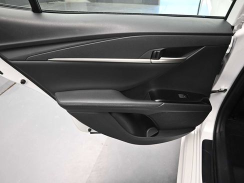 Used 2025 Toyota Camry XSE image 16