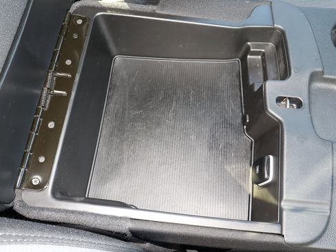 Used 2022 RAM 2500 Big Horn image 29