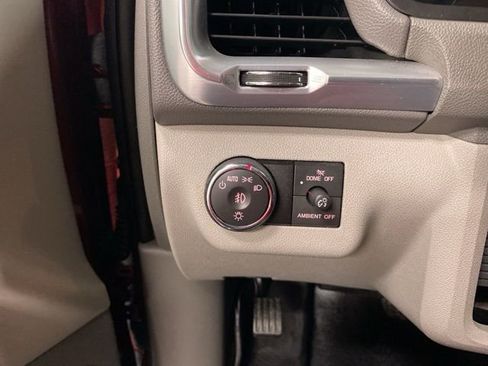 Used 2015 GMC Acadia SLT w/ Technology Package image 17