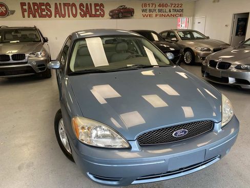 Used 2005 Ford Taurus SEL image 5