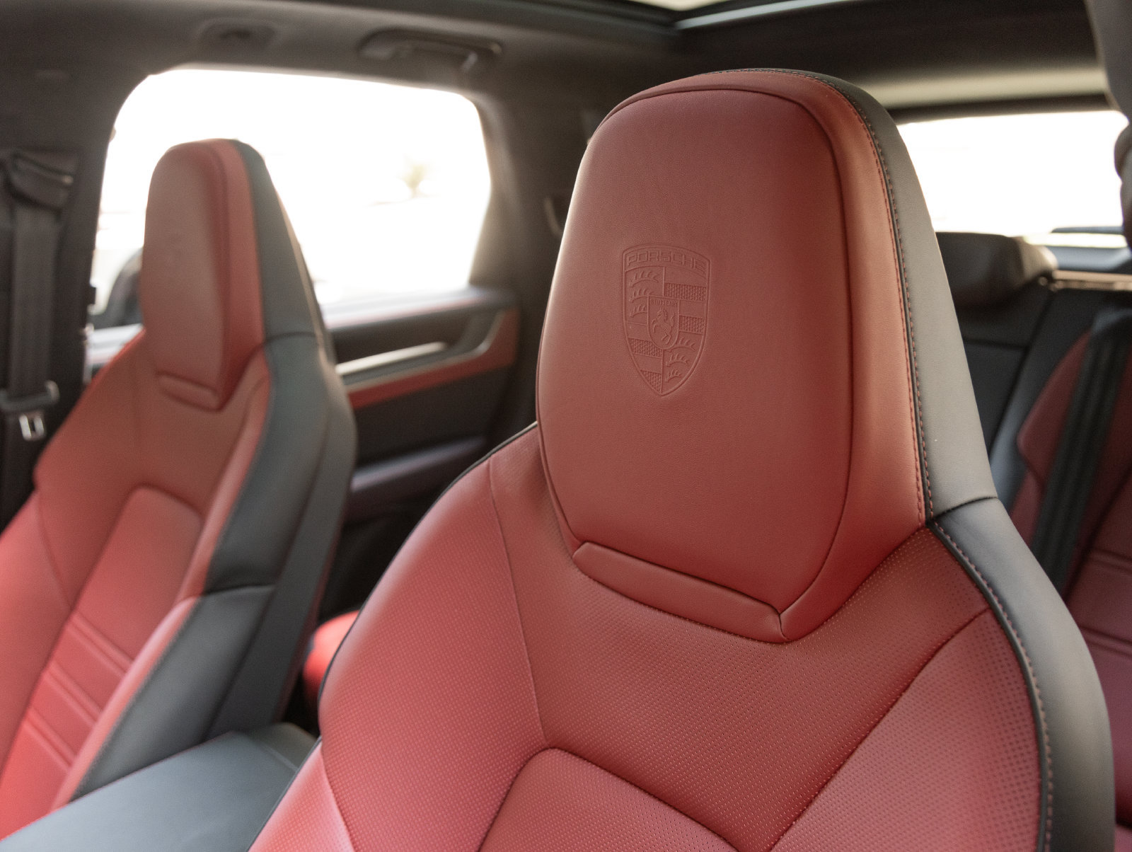 Certified 2026 Porsche Cayenne GTS AWD/4WD image 24