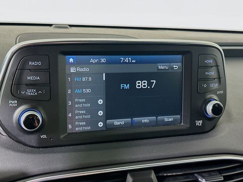 Used 2019 Hyundai Santa Fe SE FWD image 21