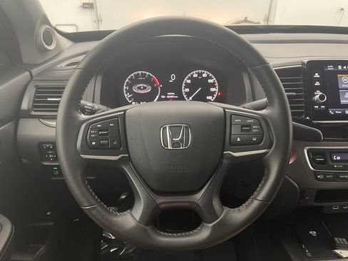 Used 2025 Honda Ridgeline RTL image 18