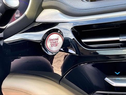 Used 2022 Acura MDX FWD w/ Technology Package image 29