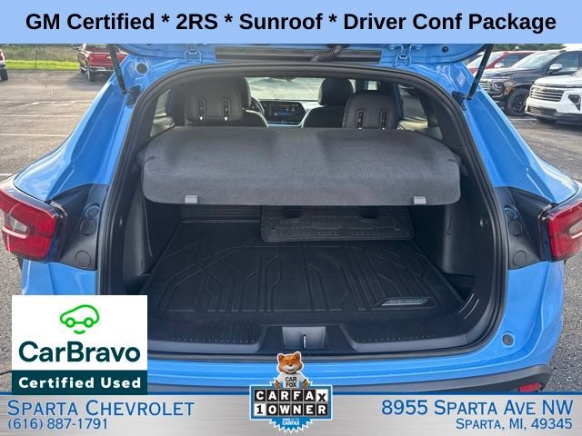 Used 2024 Chevrolet Trax RS w/ Sunroof Package FWD image 29