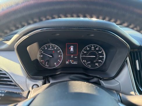 Used 2022 Subaru Outback Premium image 26