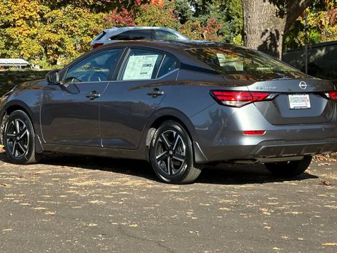 New 2025 Nissan Sentra SV image 6