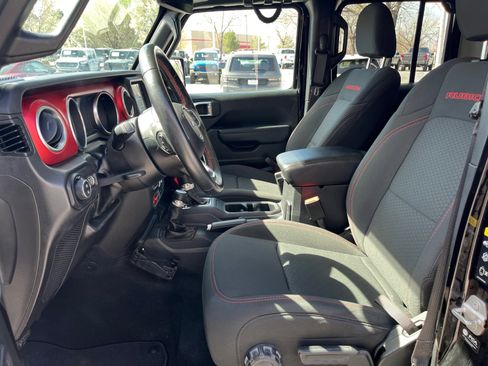 Used 2022 Jeep Gladiator Rubicon w/ LED Lighting Group AWD/4WD image 12
