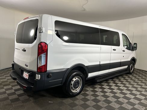Used 2018 Ford Transit 350 XL RWD image 5