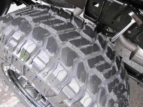 Used 2019 Toyota Tacoma 2WD Double Cab image 29