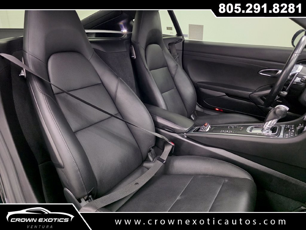 Used 2021 Porsche 718 Cayman S w/ Premium Package RWD image 12