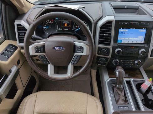 Certified 2018 Ford F150 Lariat w/ Equipment Group 502A Luxury image 17