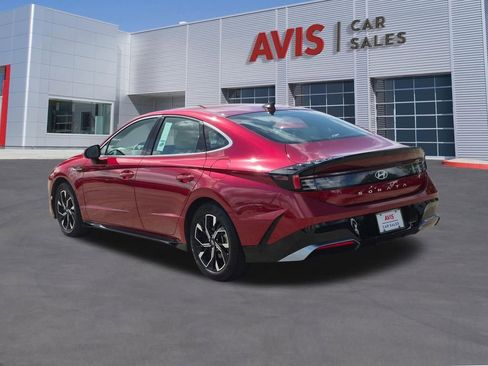 Used 2025 Hyundai Sonata SEL FWD image 6