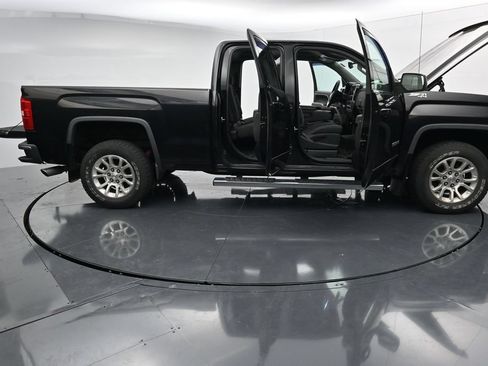 Used 2014 GMC Sierra 1500 SLE w/ SLE Value Package AWD/4WD image 27
