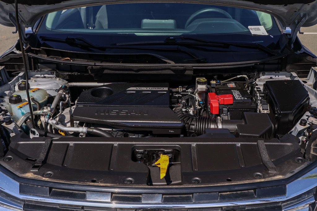 Used 2024 Nissan Rogue SV FWD image 33
