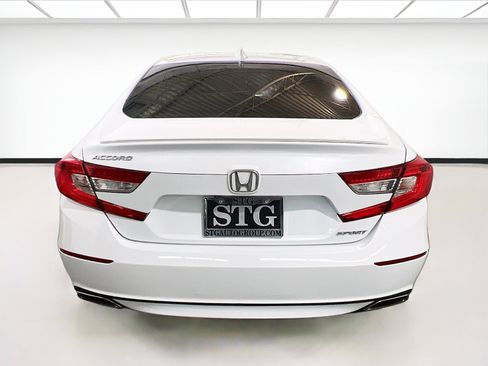 Used 2020 Honda Accord Sport image 5