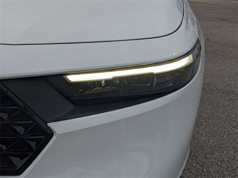 New 2025 Honda Accord LX image 9