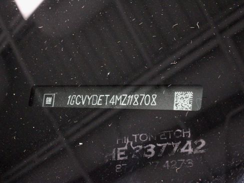 Used 2021 Chevrolet Silverado 1500 LT image 32