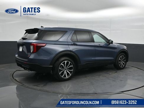Used 2021 Ford Explorer ST w/ Equipment Group 401A AWD/4WD image 2