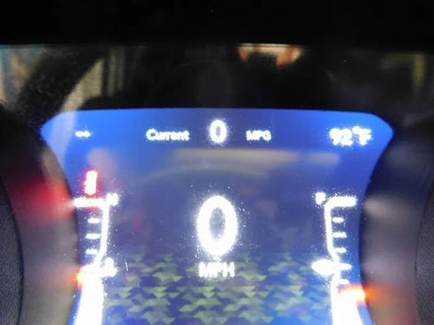 Used 2018 Jeep Wrangler Unlimited Sport S image 33