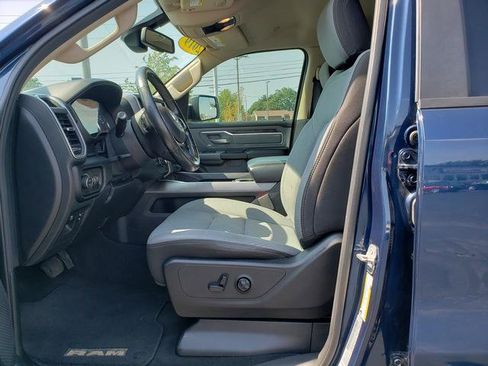 Used 2019 RAM 1500 Big Horn AWD/4WD image 10