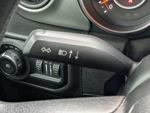 Used 2021 Jeep Wrangler Unlimited Sport AWD/4WD image 25