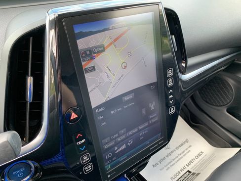 Used 2022 Toyota Prius Prime XLE FWD image 21