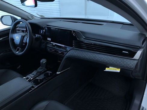 New 2026 Toyota Camry XLE image 15