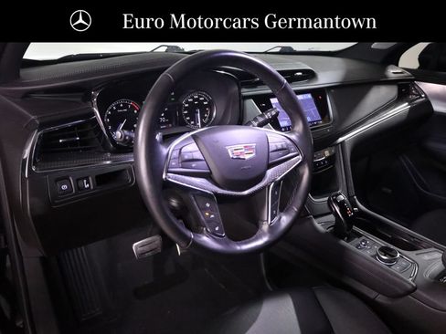 Used 2023 Cadillac XT5 Sportv AWD/4WD image 28